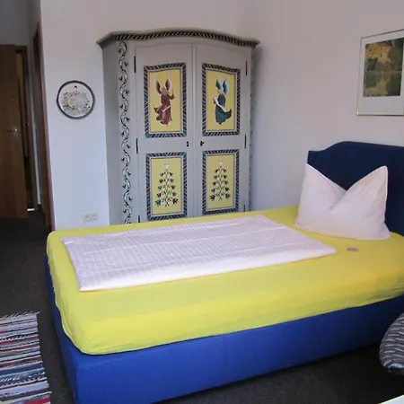 Alexandra Hotel 3*
